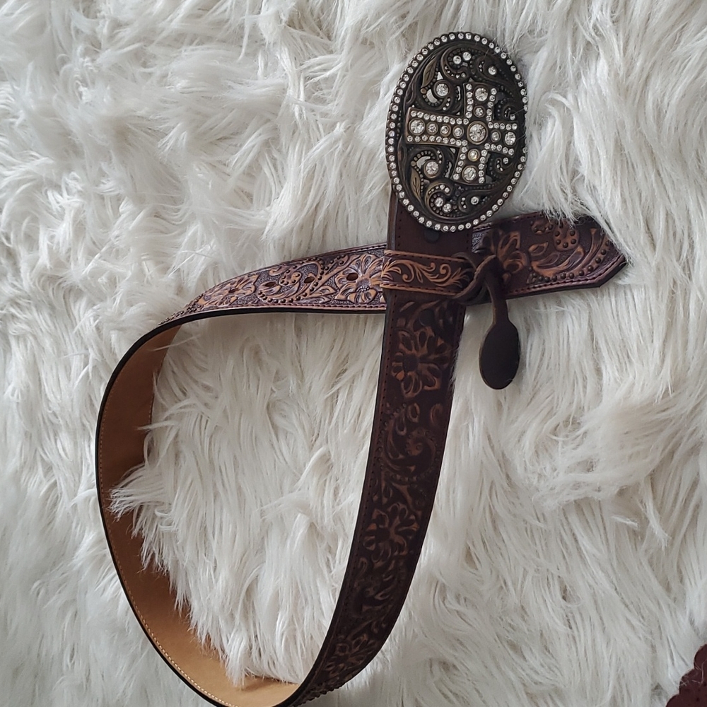 Justin leather belt